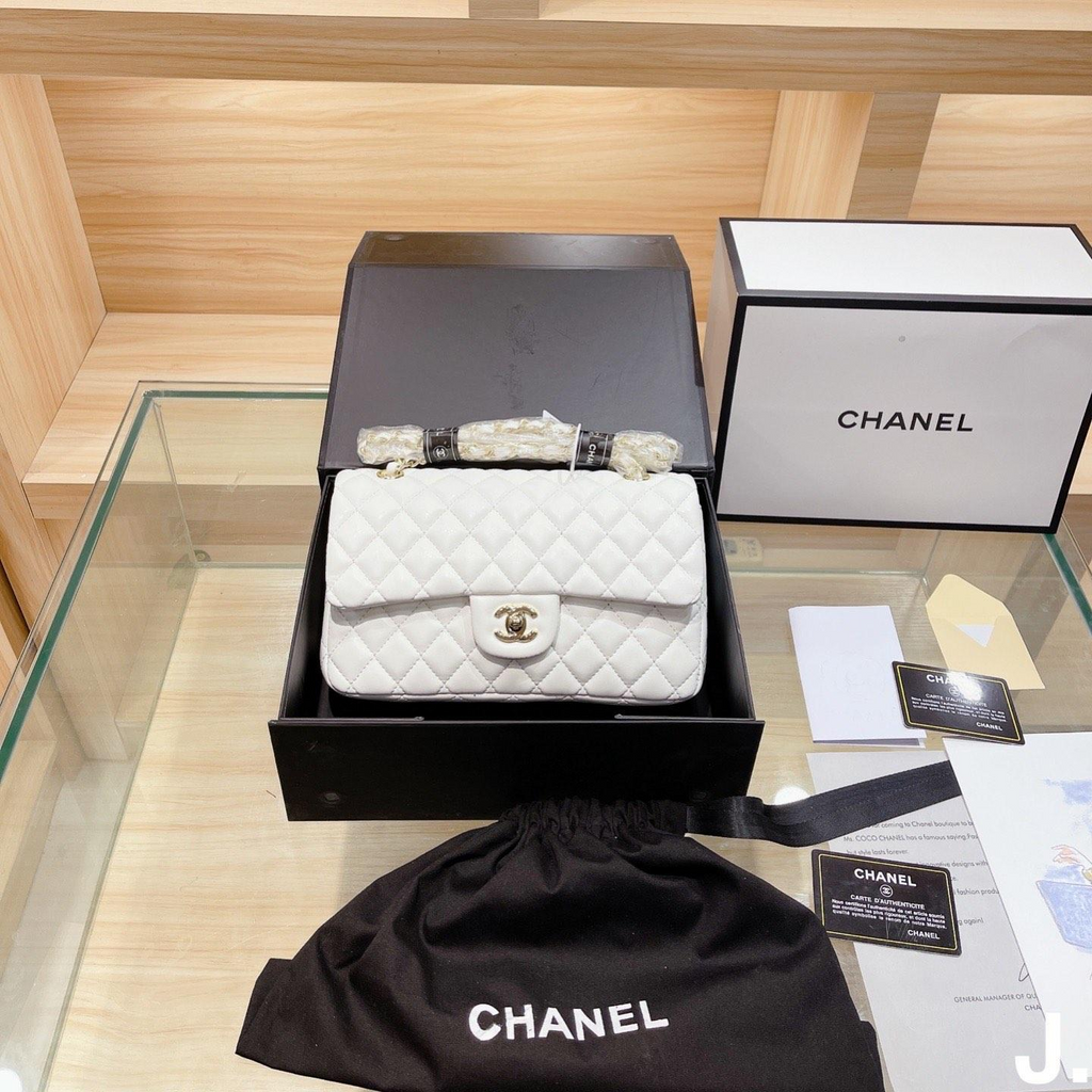 Chanel Sidebag